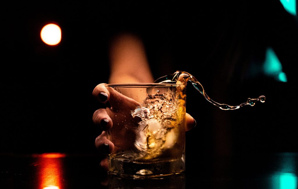 Reconnect priče - 5 razloga zašto je alkohol SMRT za san